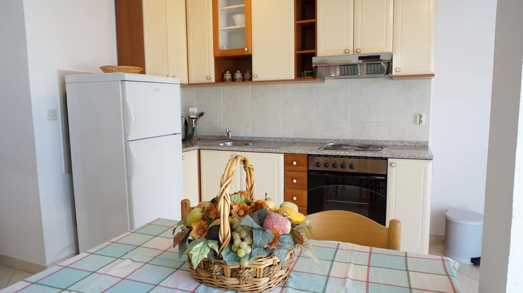 Apartments Sandra Sukošan Δωμάτιο φωτογραφία